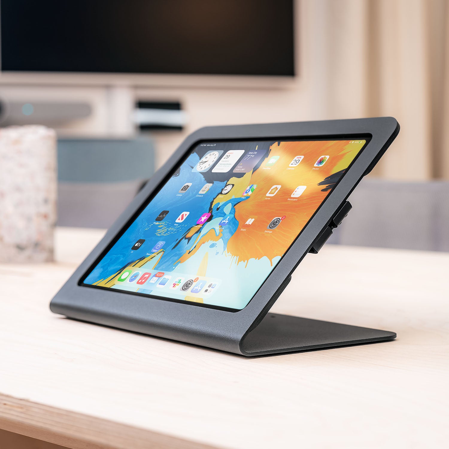 tykkelse Stirre Bordenden iPad Pro 12.9-inch Stand (3rd 4th 5th and 6th Gen) | Heckler