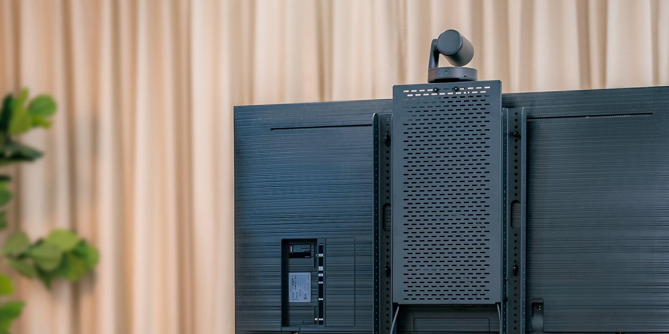Device Panel XL for Heckler AV Cart